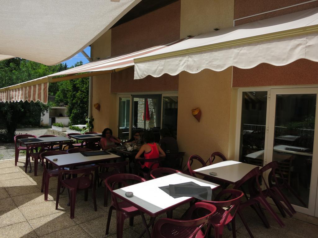 Le Pidanoux Hotel Saint-Julien-du-Verdon Exterior photo